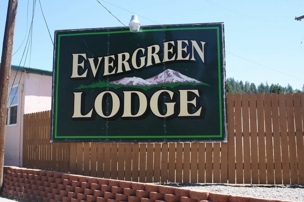 Evergreen Lodge Mount Shasta Exterior foto